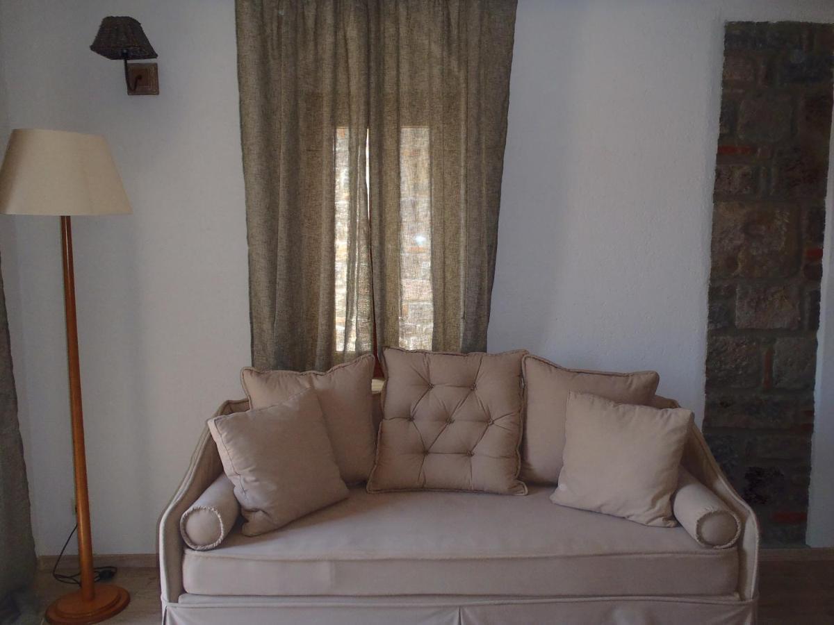 Grand View Kimon Villa Mithimna Bagian luar foto